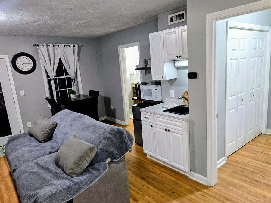 Furnished Finder property 1046694_1 photo 8