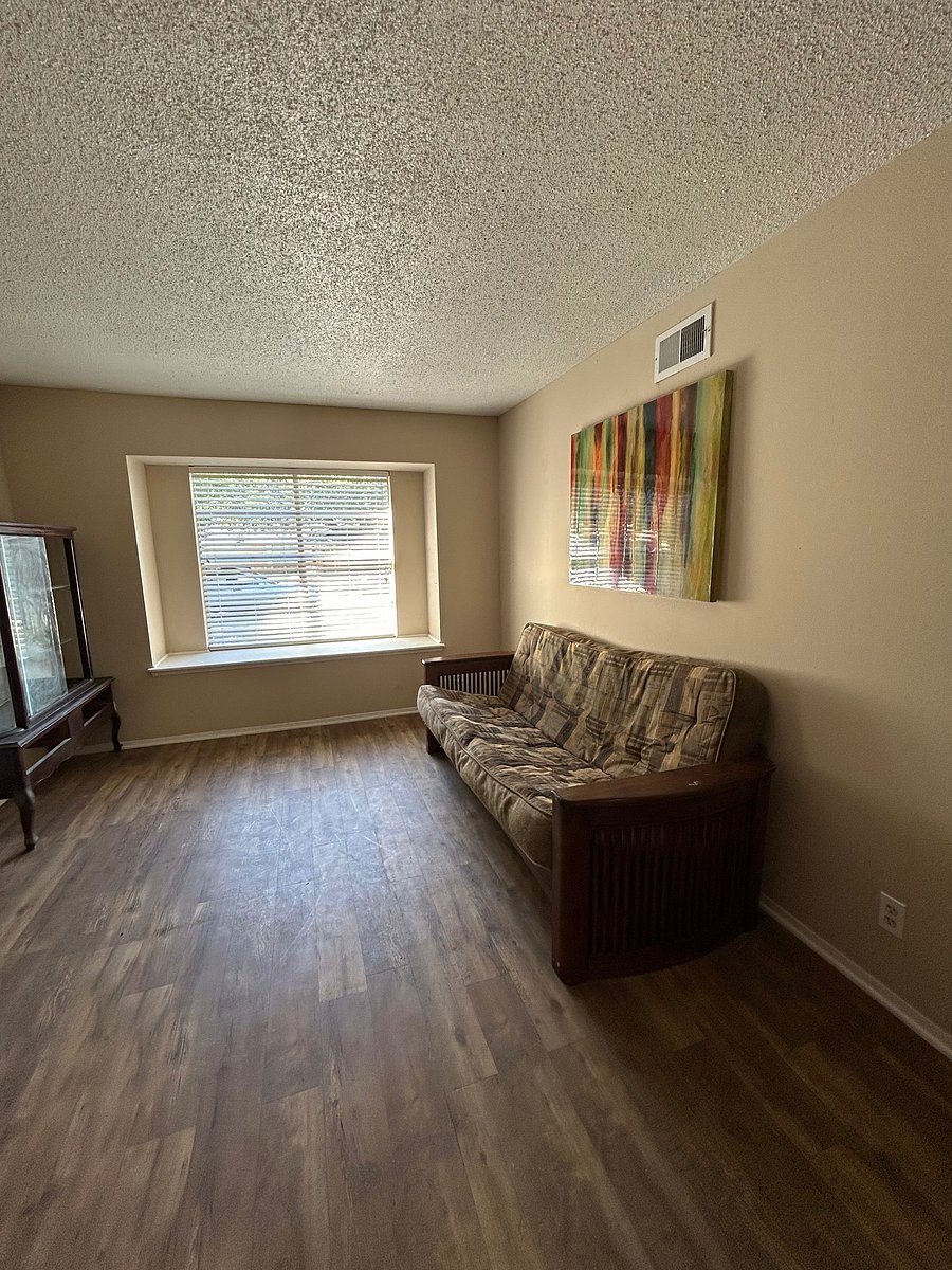 Furnished Finder property 1046697_1 photo 3