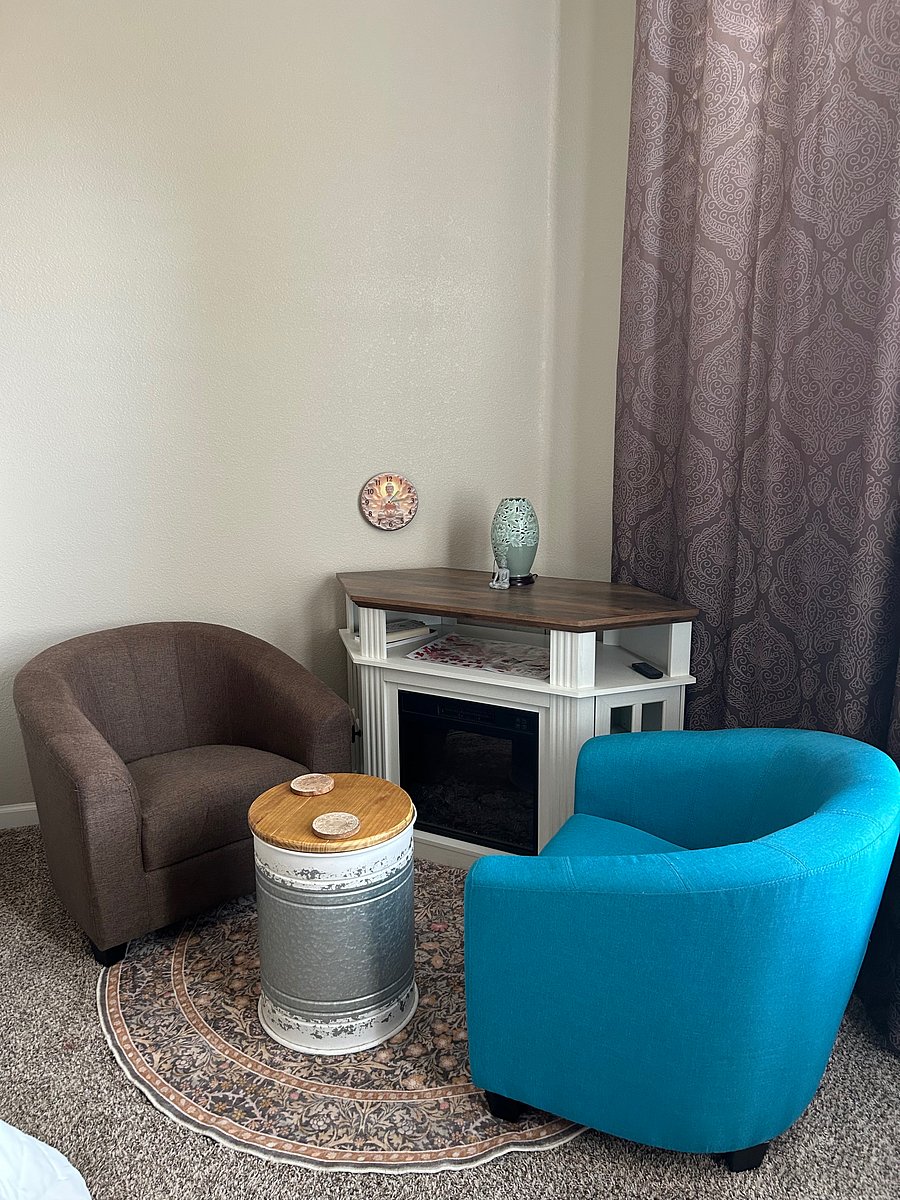 Furnished Finder property 1046705_1 photo 17