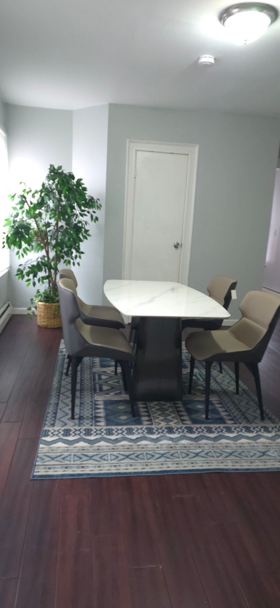 Furnished Finder property 1046708_1 photo 11