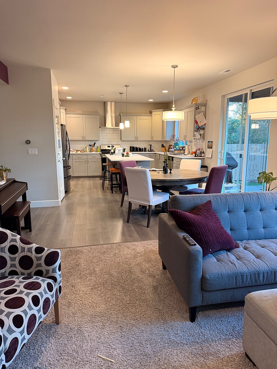 Furnished Finder property 1046718_1 photo 3