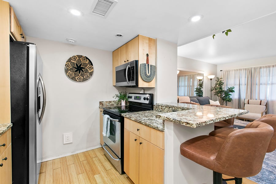 Furnished Finder property 1046732_1 photo 10