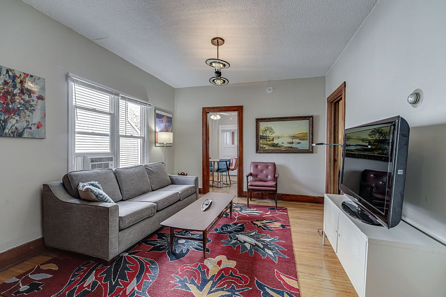 Furnished Finder property 1046733_1 photo 3
