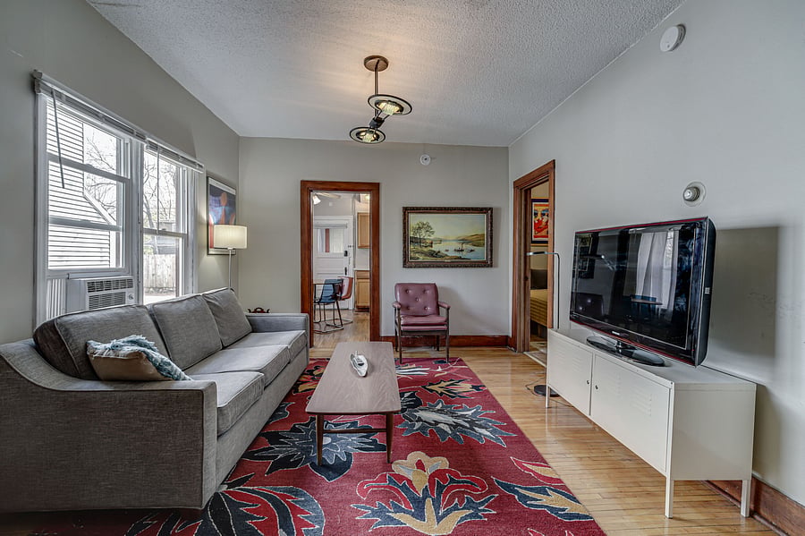 Furnished Finder property 1046733_1 photo 4