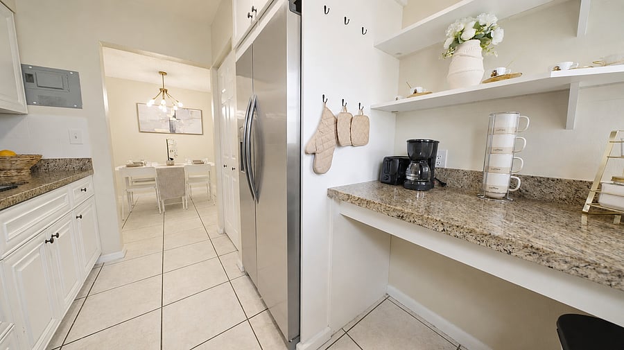 Furnished Finder property 1046758_1 photo 26