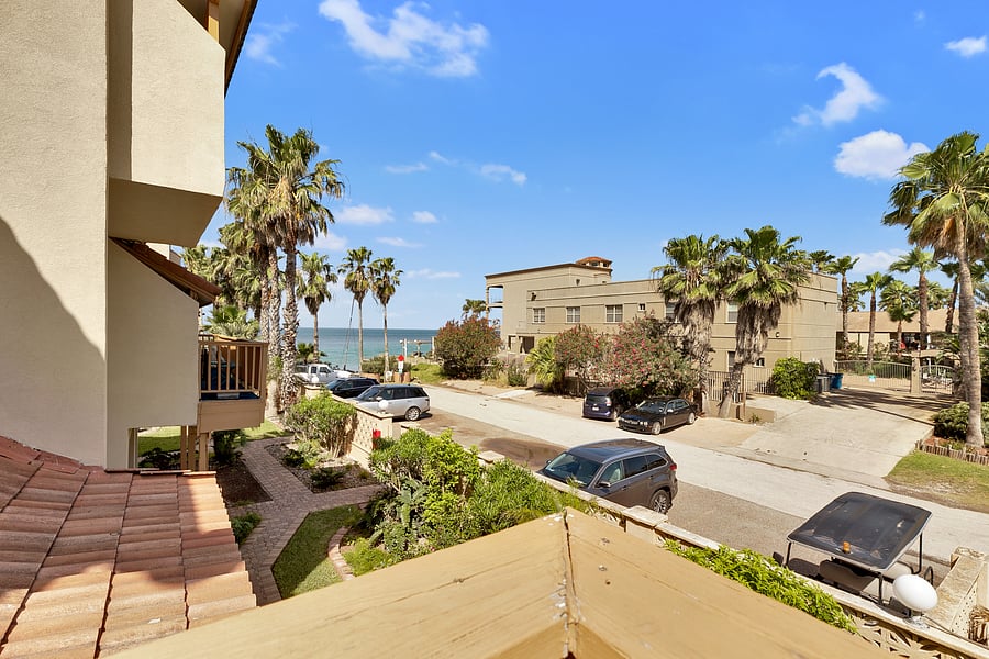 Furnished Finder property 1046761_1 photo 34