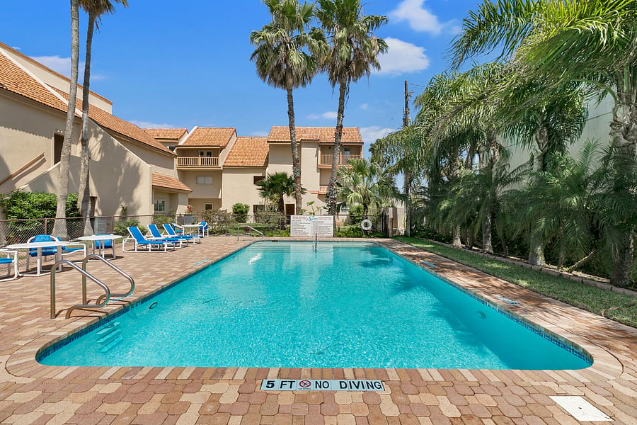 Furnished Finder property 1046761_1 photo 37