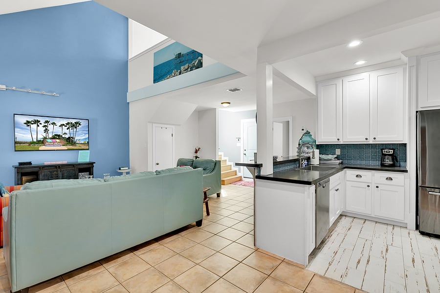 Furnished Finder property 1046761_1 photo 5