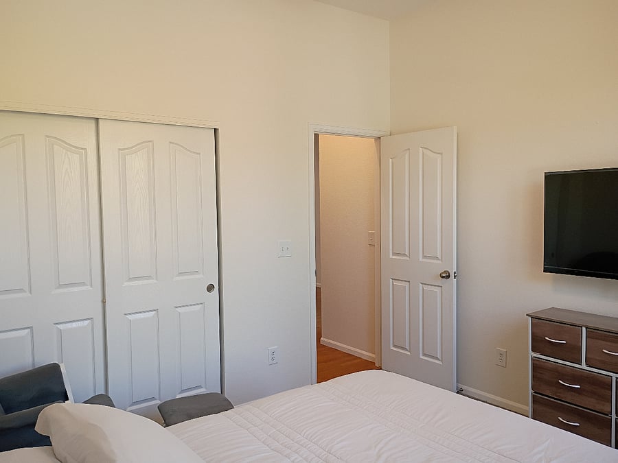Furnished Finder property 1046762_1 photo 15