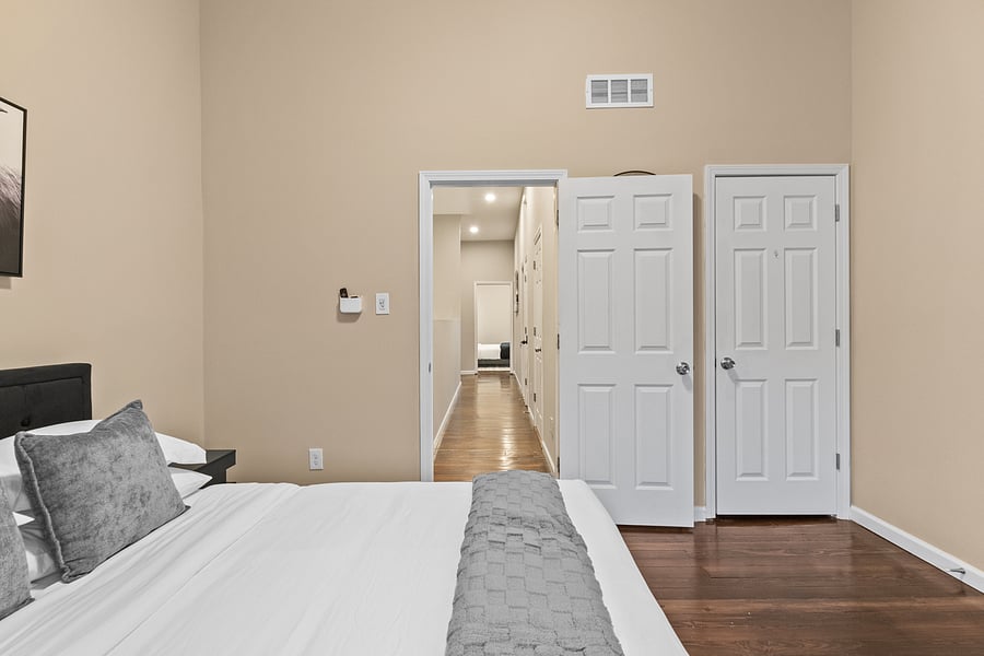 Furnished Finder property 1046771_1 photo 25