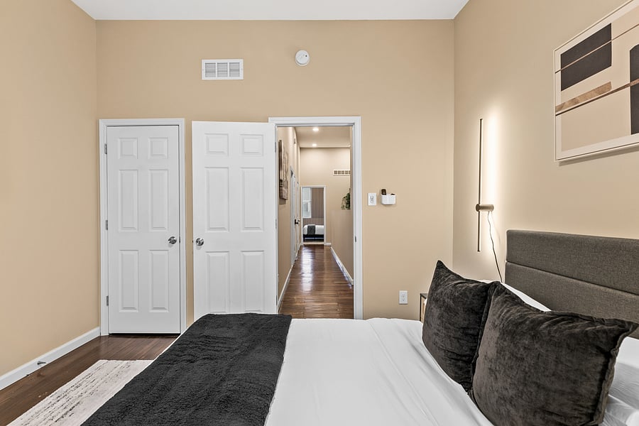 Furnished Finder property 1046771_1 photo 35