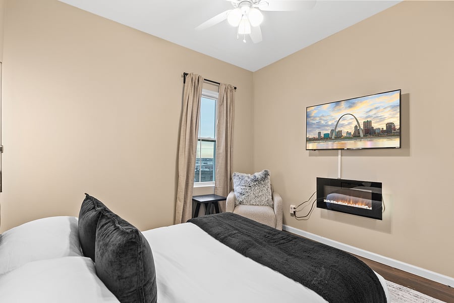 Furnished Finder property 1046771_1 photo 32