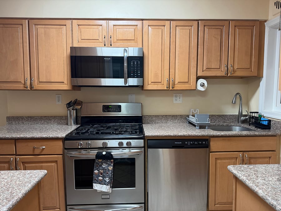 Furnished Finder property 1046772_1 photo 7