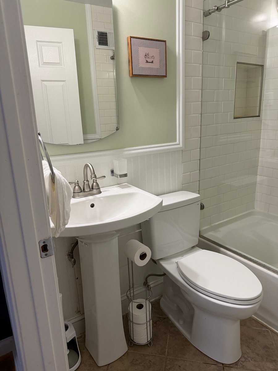 Furnished Finder property 1046772_1 photo 10