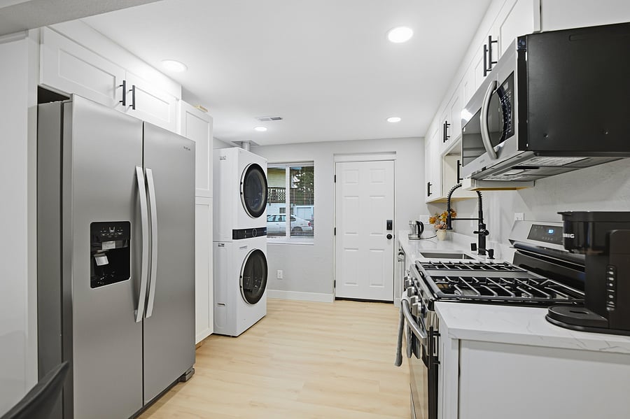 Furnished Finder property 1046785_2 photo 15