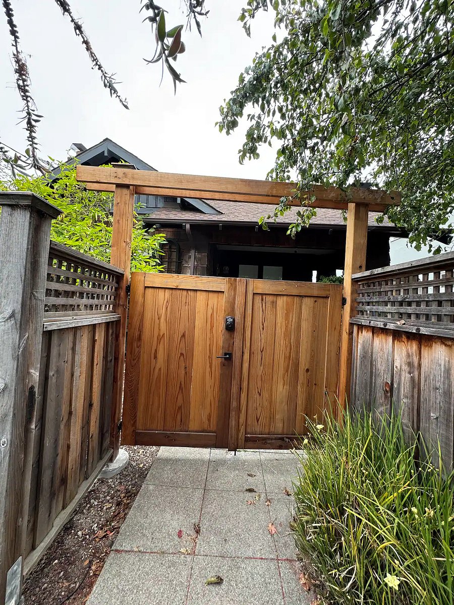 Furnished Finder property 1046788_1 photo 13