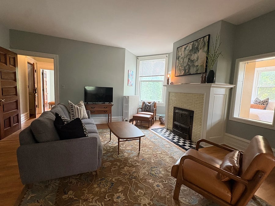Furnished Finder property 1046801_1 photo 3