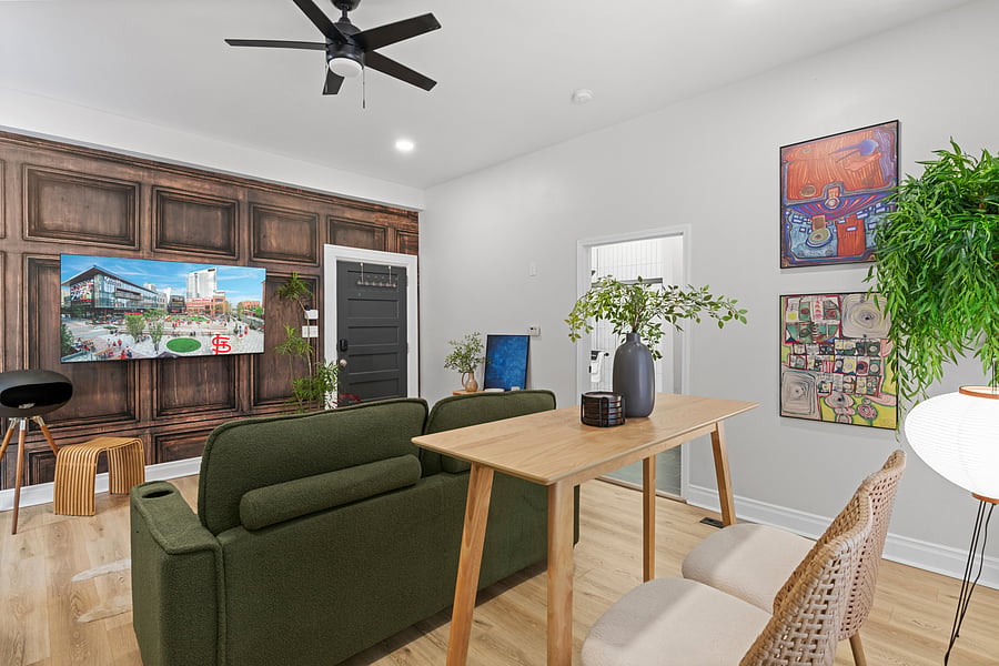 Furnished Finder property 1046835_1 photo 4