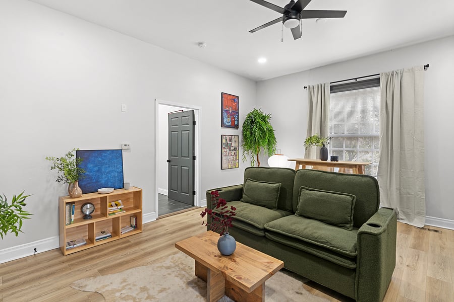 Furnished Finder property 1046835_1 photo 3