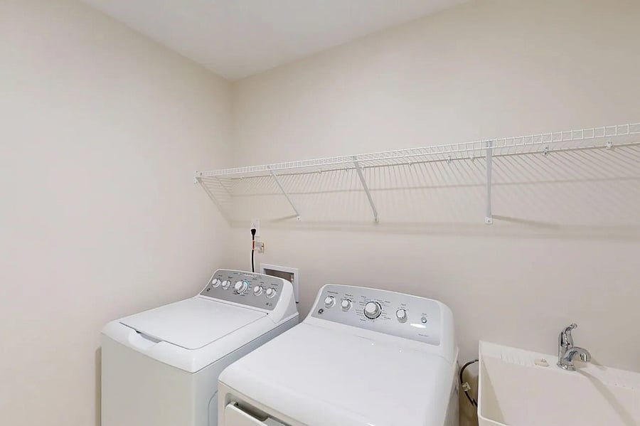 Furnished Finder property 1046843_1 photo 8