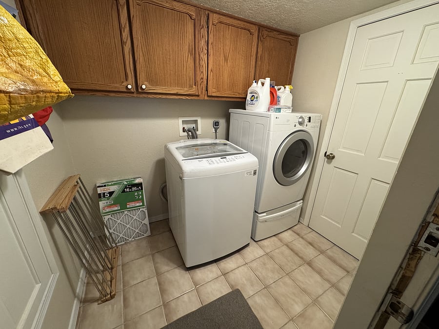 Furnished Finder property 1046845_1 photo 8