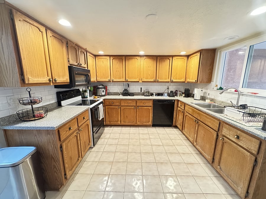 Furnished Finder property 1046845_1 photo 9