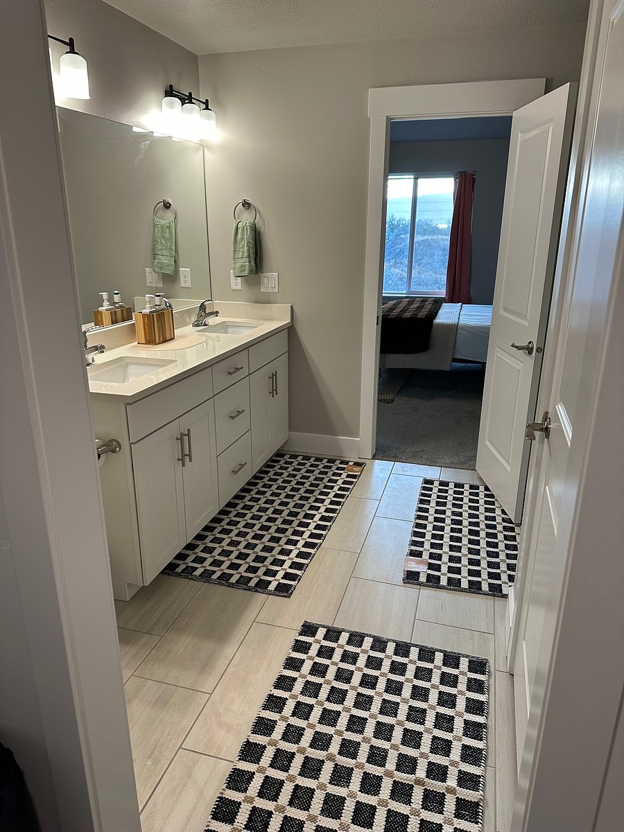 Furnished Finder property 1046849_1 photo 14