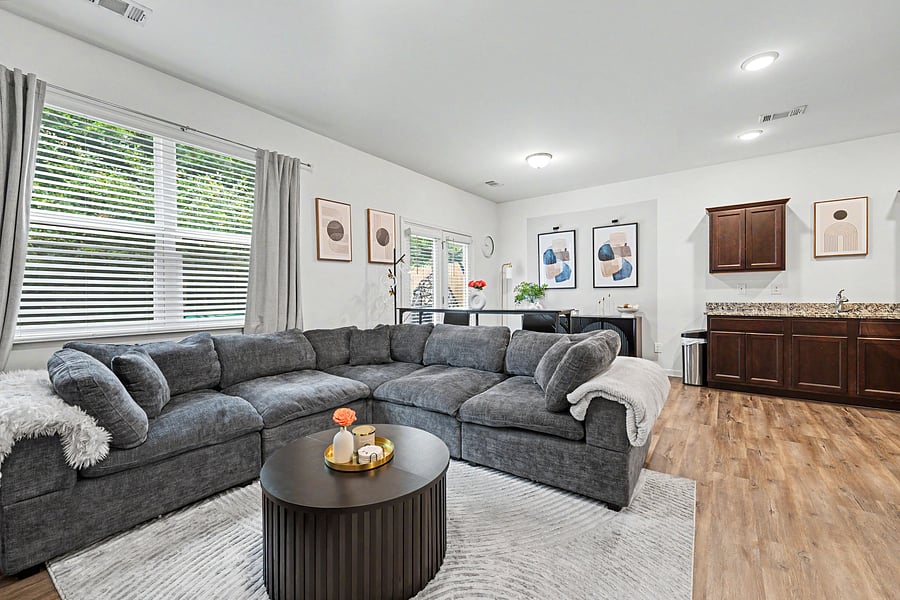Furnished Finder property 1046850_1 photo 7