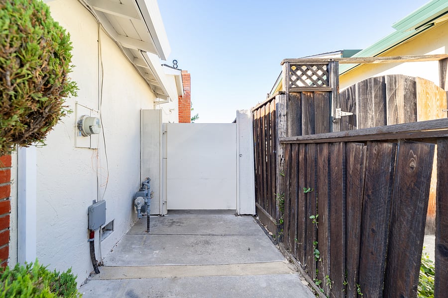 Furnished Finder property 1046853_1 photo 7