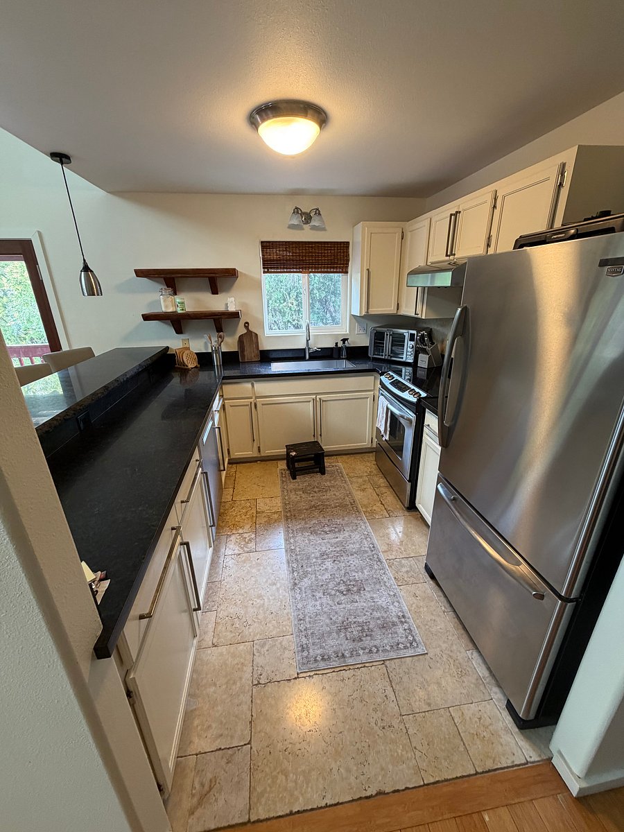 Furnished Finder property 1046855_1 photo 13
