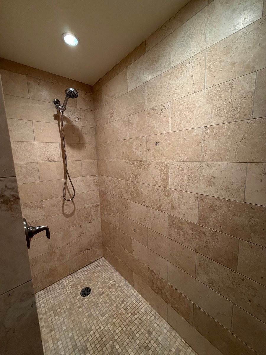 Furnished Finder property 1046855_1 photo 15
