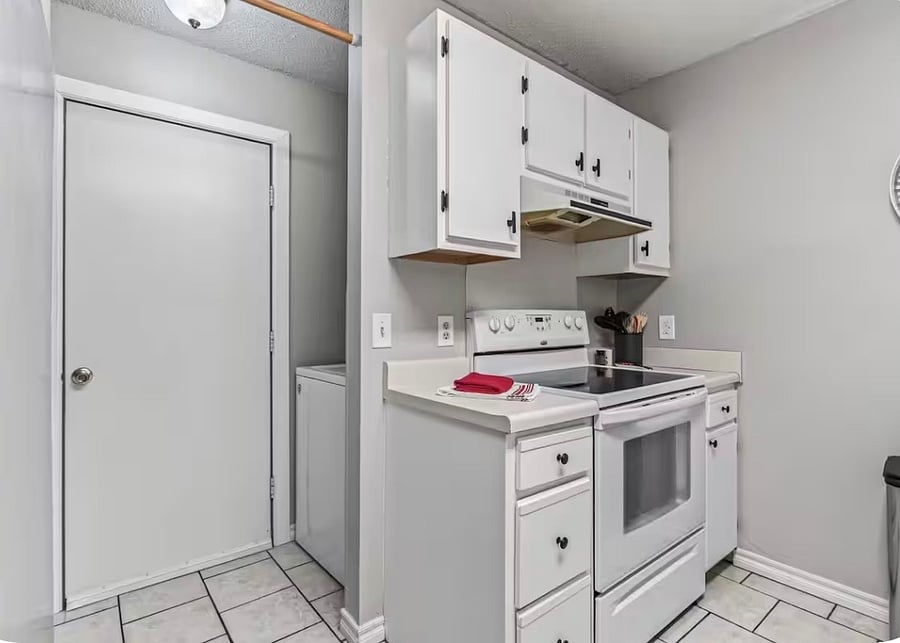 Furnished Finder property 1046869_1 photo 4