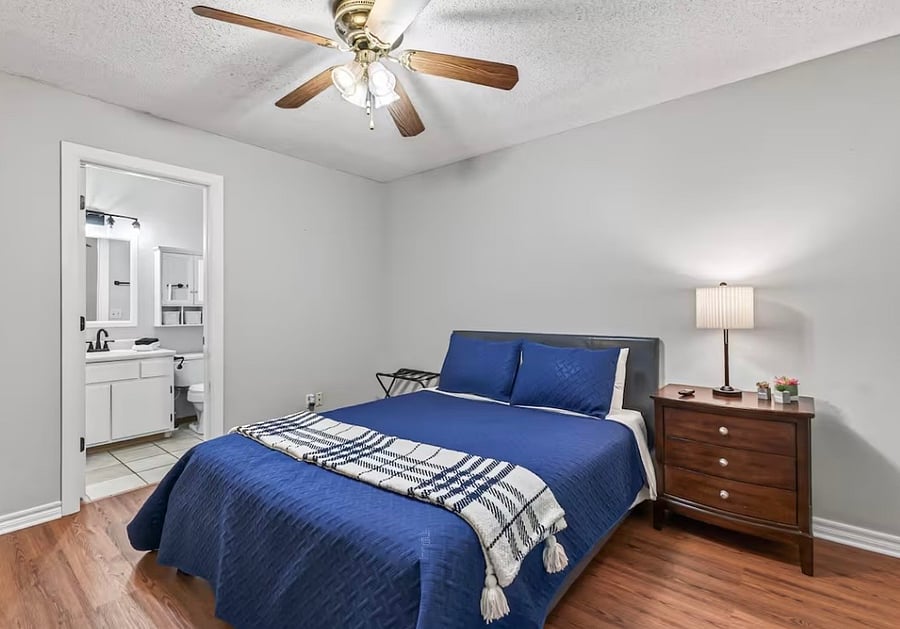 Furnished Finder property 1046869_1 photo 9