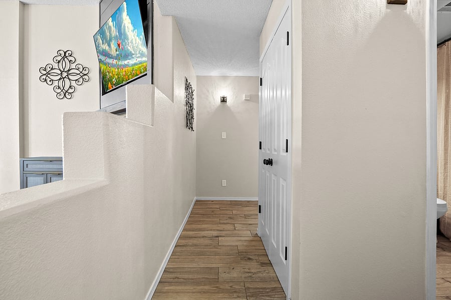 Furnished Finder property 1046888_1 photo 21
