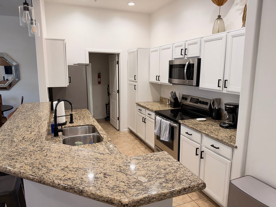 Furnished Finder property 1046898_1 photo 5