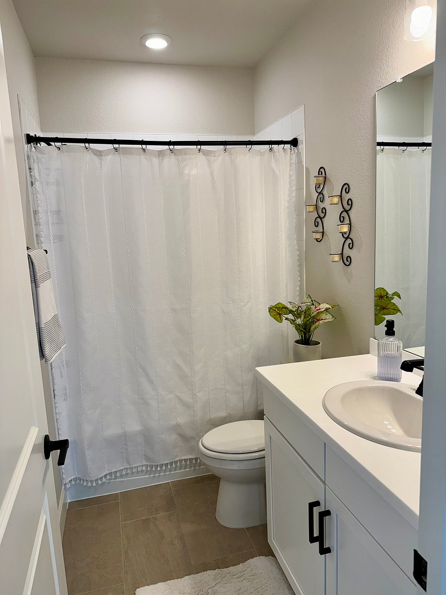 Furnished Finder property 1046904_1 photo 26