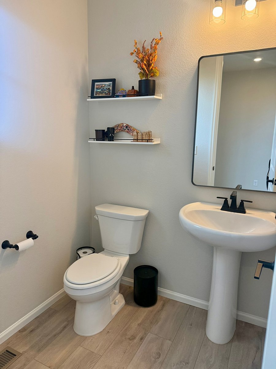 Furnished Finder property 1046904_1 photo 27