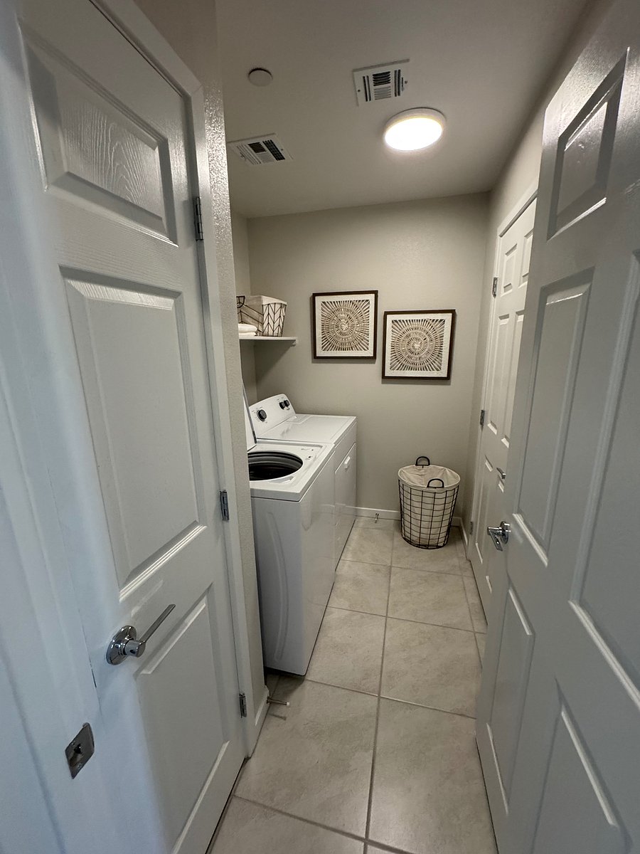 Furnished Finder property 1046908_1 photo 7
