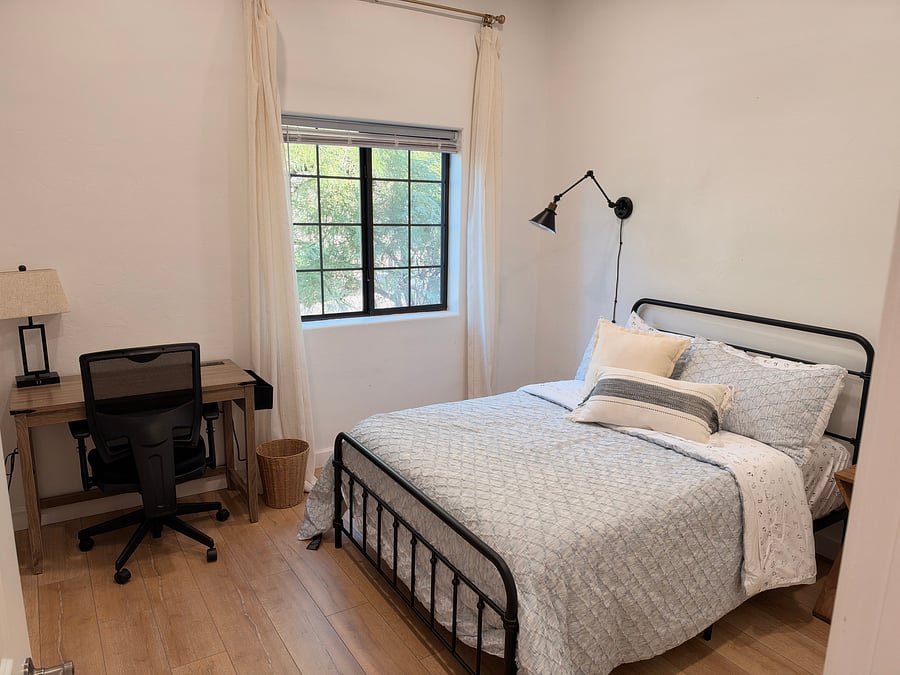 Furnished Finder property 1046911_1 photo 10