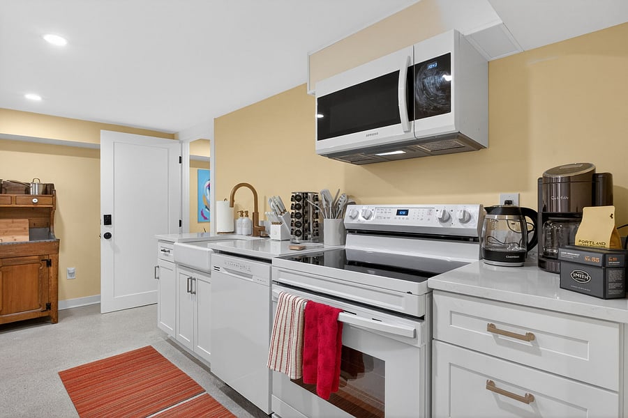 Furnished Finder property 1046920_1 photo 8