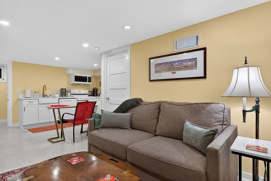 Furnished Finder property 1046920_1 photo 4