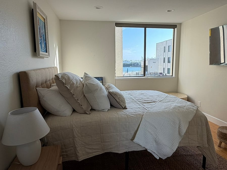 Furnished Finder property 1046928_1 photo 9