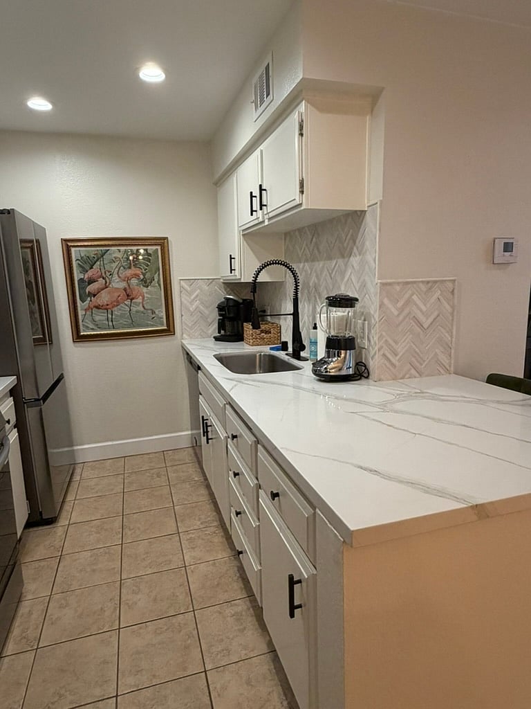 Furnished Finder property 1046928_1 photo 14
