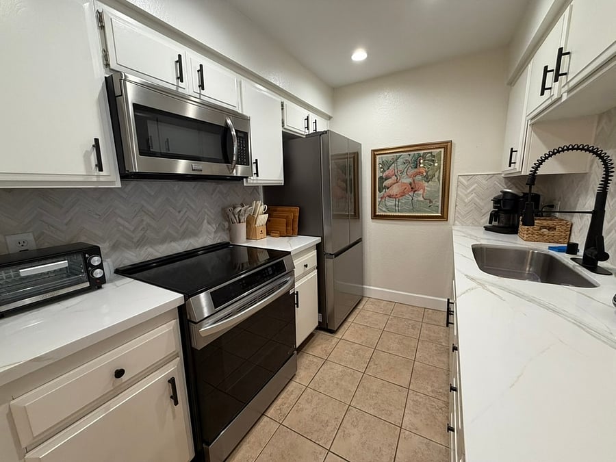 Furnished Finder property 1046928_1 photo 15