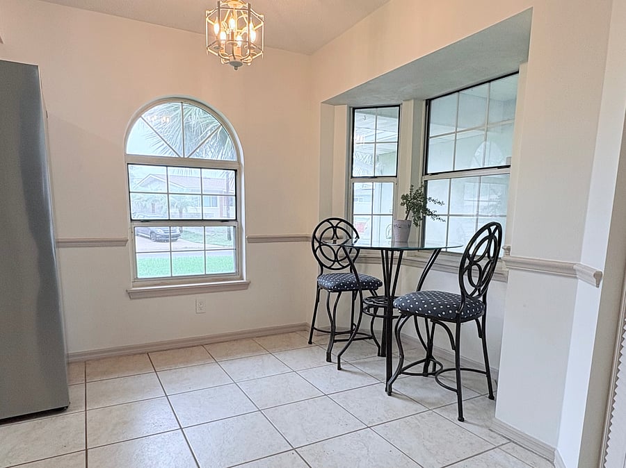 Furnished Finder property 1046939_1 photo 17