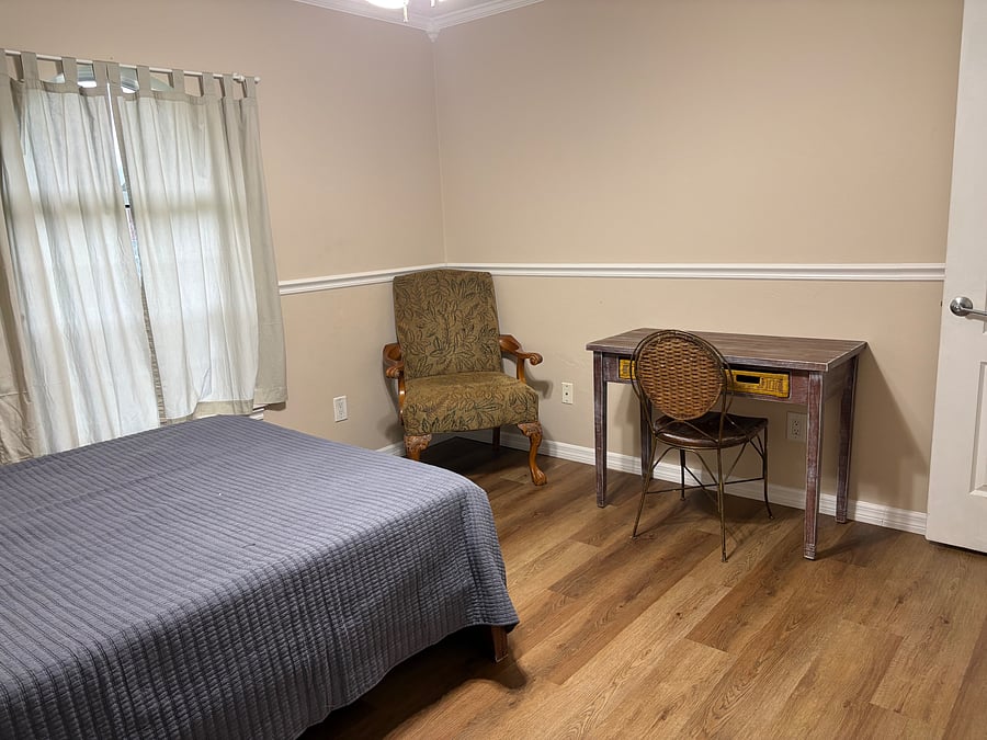 Furnished Finder property 1046939_1 photo 10