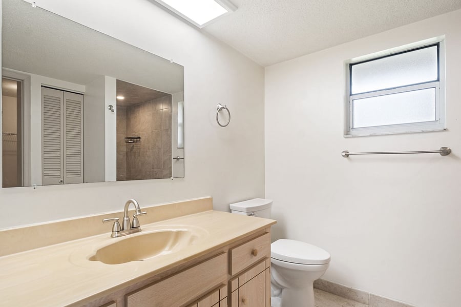 Furnished Finder property 1046939_1 photo 5