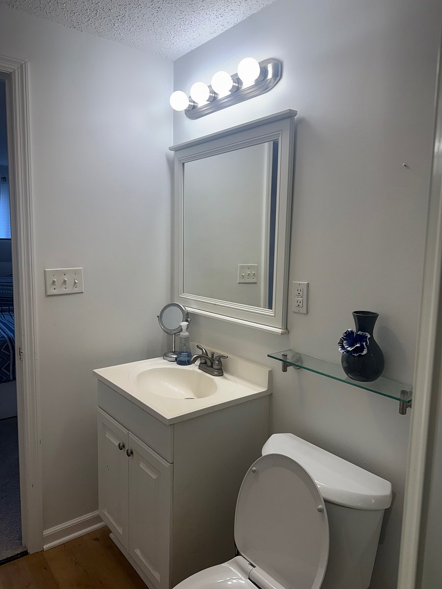 Furnished Finder property 1046948_1 photo 17