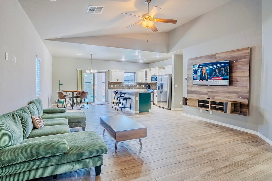 Furnished Finder property 1046949_1 photo 3