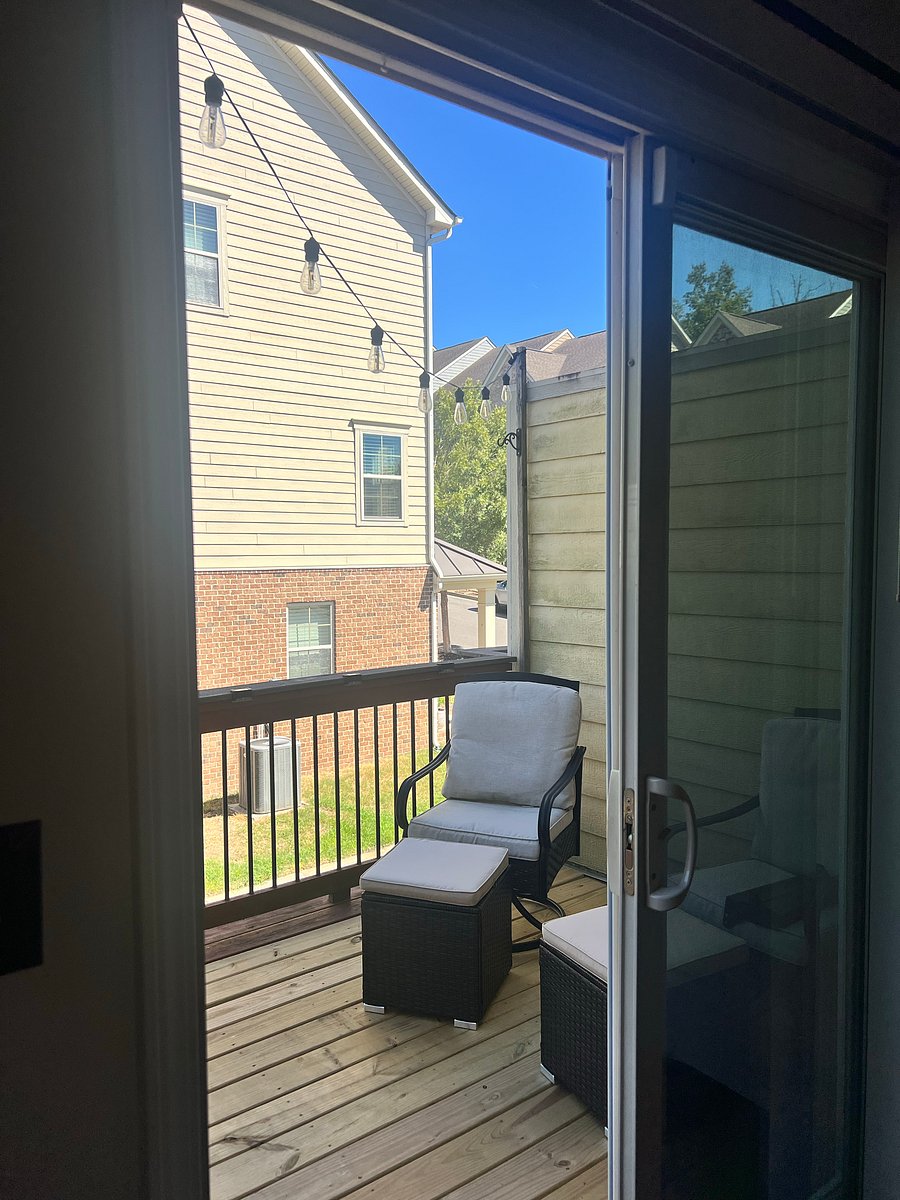 Furnished Finder property 1046968_1 photo 11